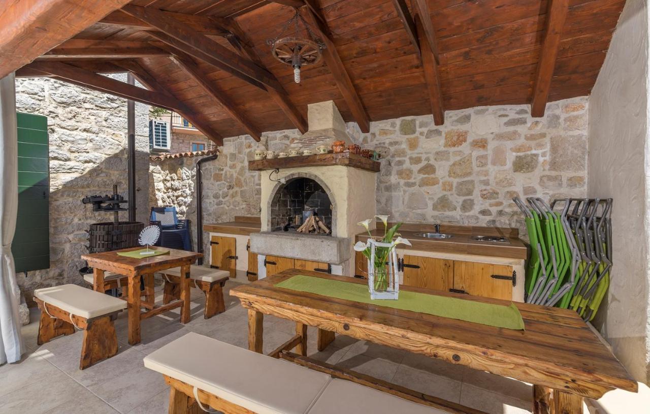 Beautiful Stone House - Villa Parentium With Private Pool Dracevac Exterior photo