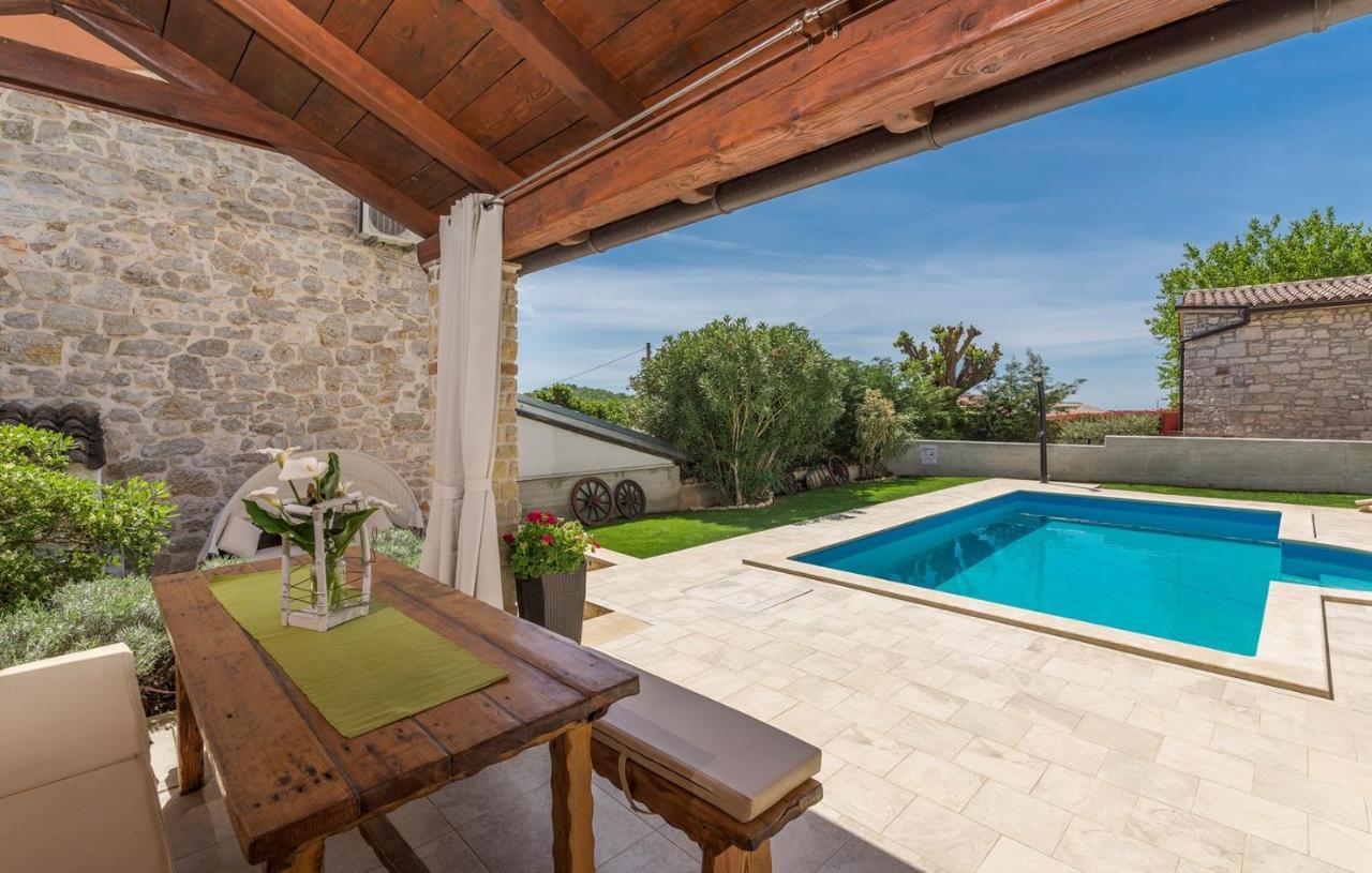 Beautiful Stone House - Villa Parentium With Private Pool Dracevac Exterior photo